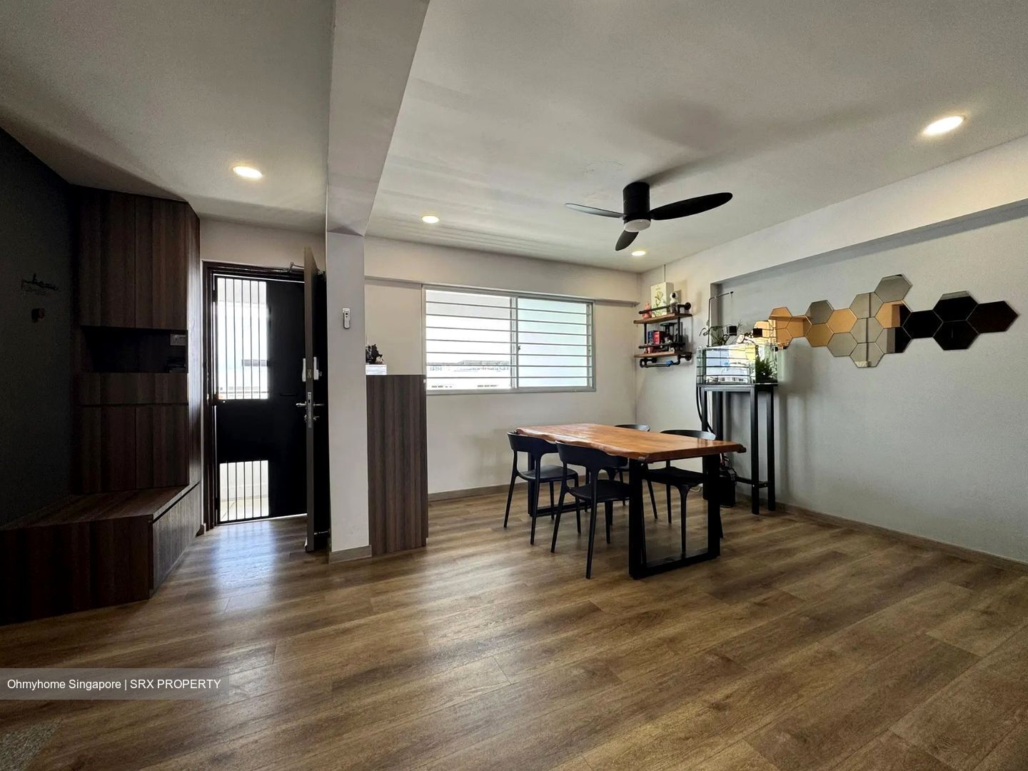 Blk 611 Yishun Street 61 (Yishun), HDB Executive #556980021